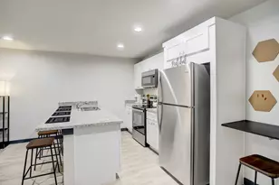 3448 Elgin St, Houston, TX 77004 - Photo 2