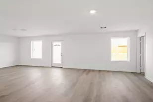 12010 Curlin Dr, Willis, TX 77318 - Photo 8