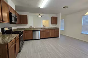 1823 Creegan Park Ct, Houston, TX 77047 - Photo 4