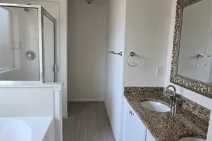 1823 Creegan Park Ct, Houston, TX 77047 - Photo 8