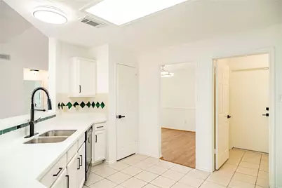 16342 Maple Downs Ln, Sugar Land, TX 77498 - Photo 22