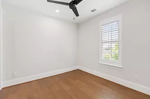 2222 Lou Ellen Ln, Houston, TX 77018 - Photo 24