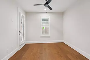 2222 Lou Ellen Ln, Houston, TX 77018 - Photo 6