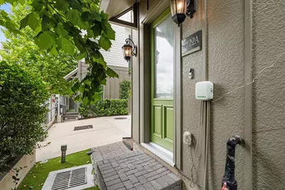 2222 Lou Ellen Lane #A, Houston, TX 77018 - Photo 4