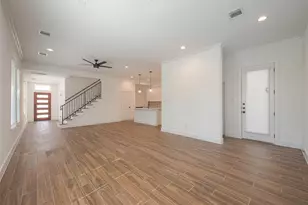 13419 Scott St, Houston, TX 77047 - Photo 6