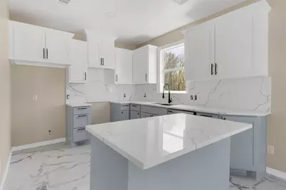 1309 W Washington Avenue, Navasota, TX 77868 - Photo 4