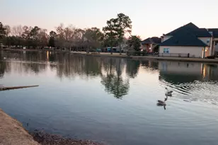 14606 Wildwood Springs Ln, Houston, TX 77044 - Photo 42