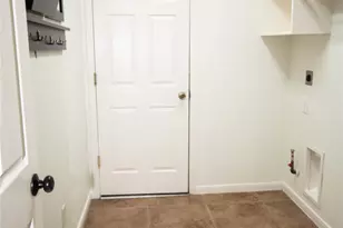 14606 Wildwood Springs Ln, Houston, TX 77044 - Photo 34