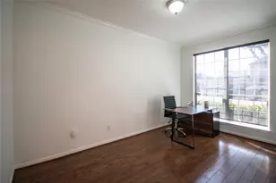 14606 Wildwood Springs Ln, Houston, TX 77044 - Photo 8