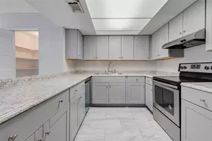 2267 Triway Ln, Houston, TX 77043 - Photo 16