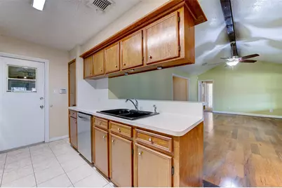 4438 Jefferson Street, Deer Park, TX 77536 - Photo 16