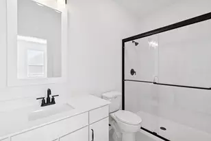 12025 Willow Wy Ave, Mont Belvieu, TX 77535 - Photo 18