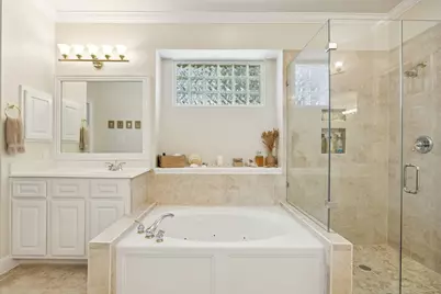 3302 Indian Summer Court, Friendswood, TX 77546 - Photo 24