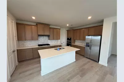 412 Mourning Dove Drive, Waller, TX 77484 - Photo 2