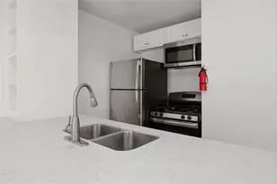 2218 Hazard St, Houston, TX 77019 - Photo 6