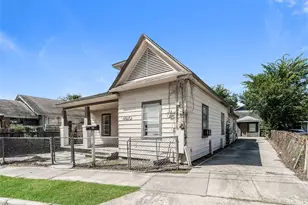 4610 Schroeder St, Houston, TX 77011 - Photo 2