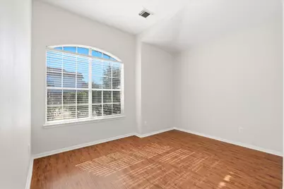 10807 Mockernut Street, Baytown, TX 77523 - Photo 8