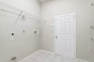 10807 Mockernut St, Baytown, TX 77523 - Photo 12