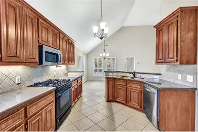 15814 Finwood Lane, Houston, TX 77044 - Photo 4