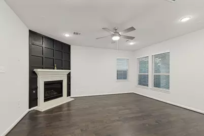 385 Weimer Lagoon Road, La Porte, TX 77571 - Photo 10