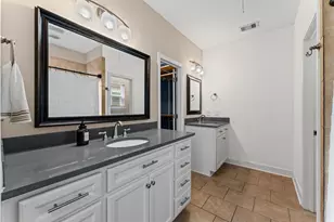 254 N Lenox St, Houston, TX 77011 - Photo 12
