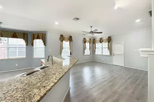 2910 Lemmingham Dr, Spring, TX 77388 - Photo 8