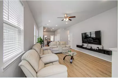 4238 Wind Swell Lane, Houston, TX 77053 - Photo 4