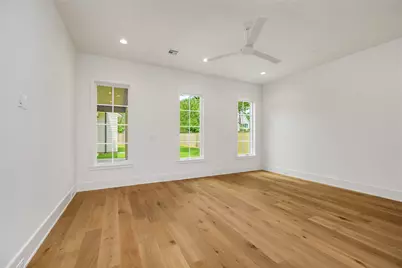 713 W 42nd Street, Houston, TX 77018 - Photo 16