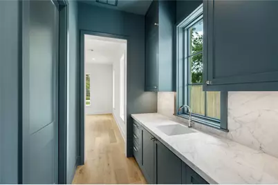 713 W 42nd Street, Houston, TX 77018 - Photo 10