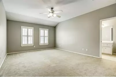 934 E Heights Hollow Lane, Houston, TX 77007 - Photo 12