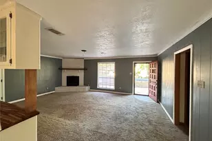 708 Myrtle St, Woodville, TX 75979 - Photo 6