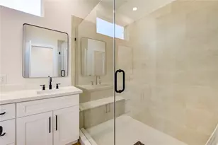 1211 Dewalt St, Houston, TX 77088 - Photo 14