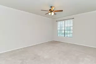 2255 Braeswood Park Dr, Houston, TX 77030 - Photo 16
