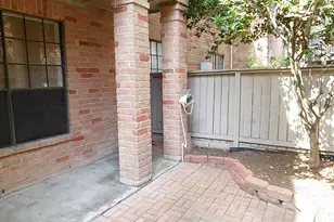 2255 Braeswood Park Dr, Houston, TX 77030 - Photo 32