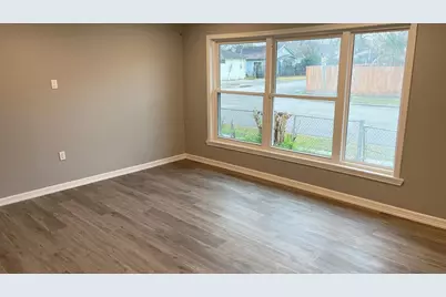 4620 Nichols Street, Houston, TX 77020 - Photo 12