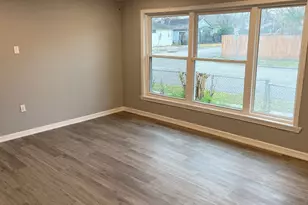 4620 Nichols St, Houston, TX 77020 - Photo 12