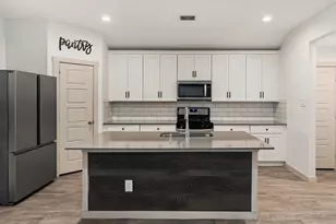 1803 Rolling Hl Ln, Richmond, TX 77469 - Photo 14