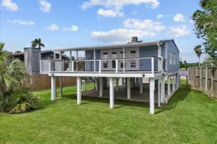5030 Scenic Dr, Dickinson, TX 77539 - Photo 6