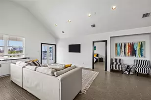 3910 Palmdale Ct, Galveston, TX 77554 - Photo 20