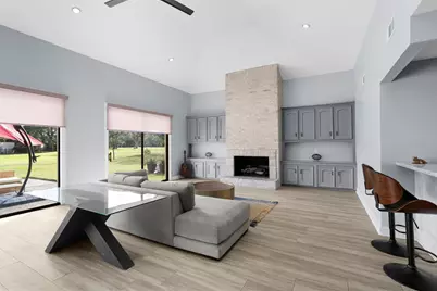 22 Charleston Street N, Sugar Land, TX 77478 - Photo 8