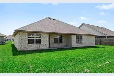 8 Gemstone Court, Angleton, TX 77515 - Photo 26