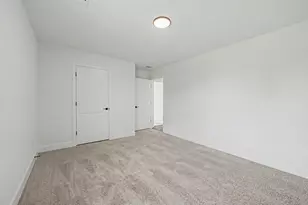 8 Gemstone Ct, Angleton, TX 77515 - Photo 18