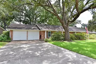 1901 Laurel Oaks Dr, Richmond, TX 77469 - Photo 2