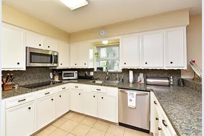 1901 Laurel Oaks Drive, Richmond, TX 77469 - Photo 12