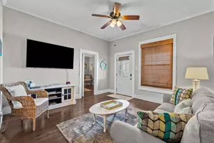 1310 Ave N 1/2, Galveston, TX 77550 - Photo 8