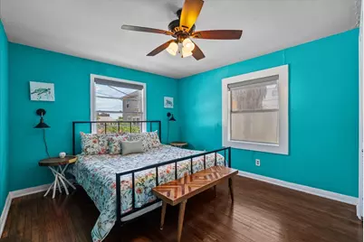 1310 Avenue N 1/2, Galveston, TX 77550 - Photo 26