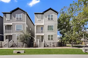 1302 W 24th St, Houston, TX 77008 - Photo 1