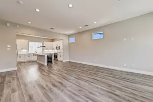 1302 W 24th St, Houston, TX 77008 - Photo 18