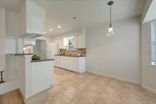 15710 Spring Forest Dr, Houston, TX 77059 - Photo 12