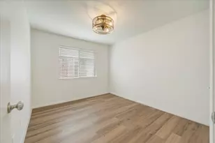 15710 Spring Forest Dr, Houston, TX 77059 - Photo 24